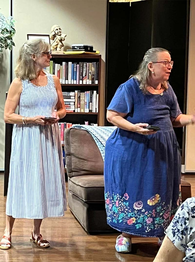Actors performing in Neil Simon&rsquo;s Chapter Two